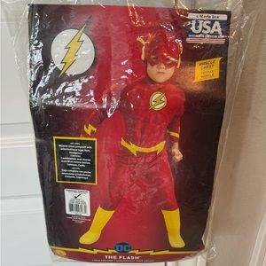 The FLASH HALLOWEEN COSTUME SIZE 2-4T